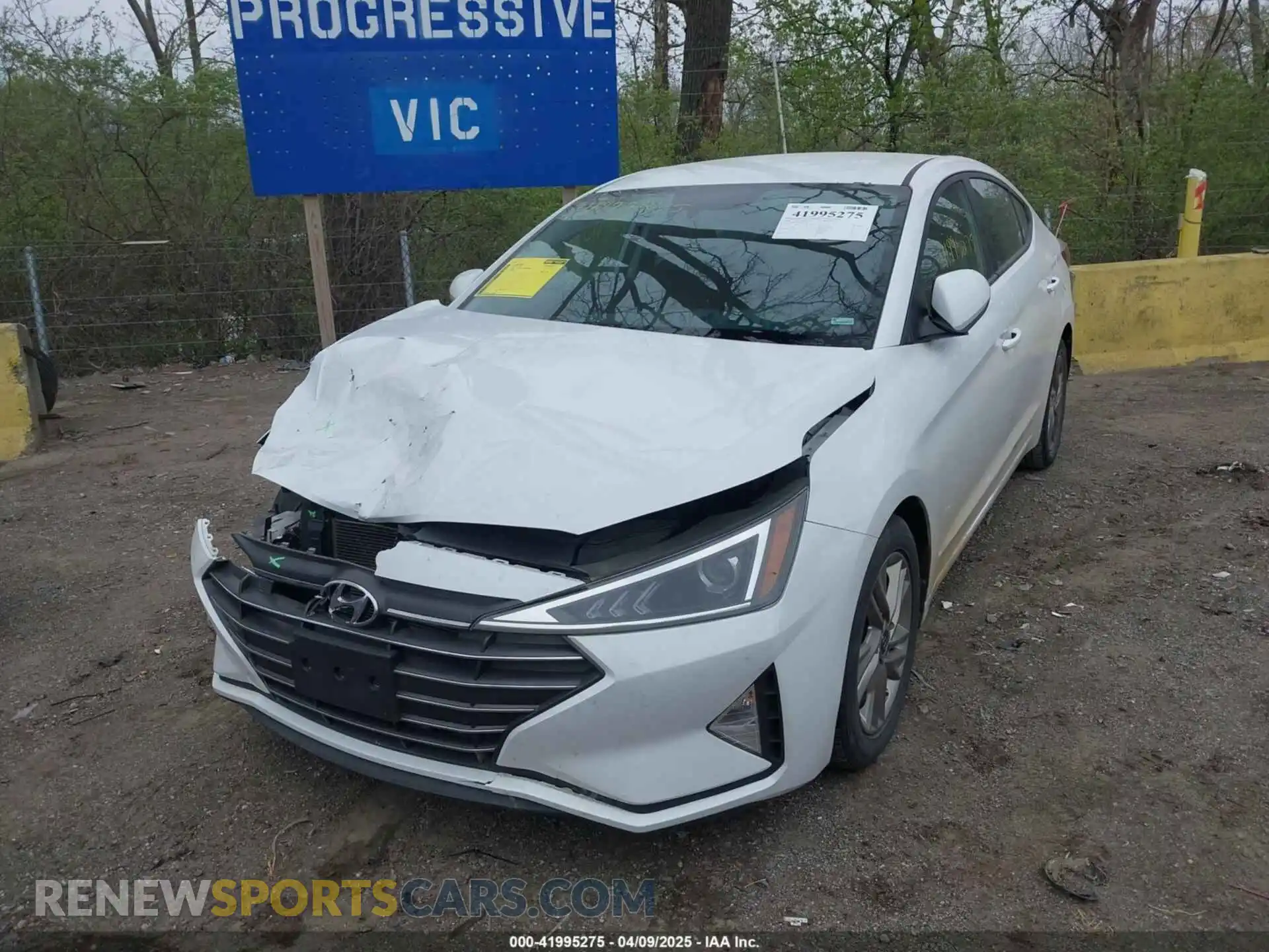 2 Photograph of a damaged car 5NPD84LF5LH511759 HYUNDAI ELANTRA 2020