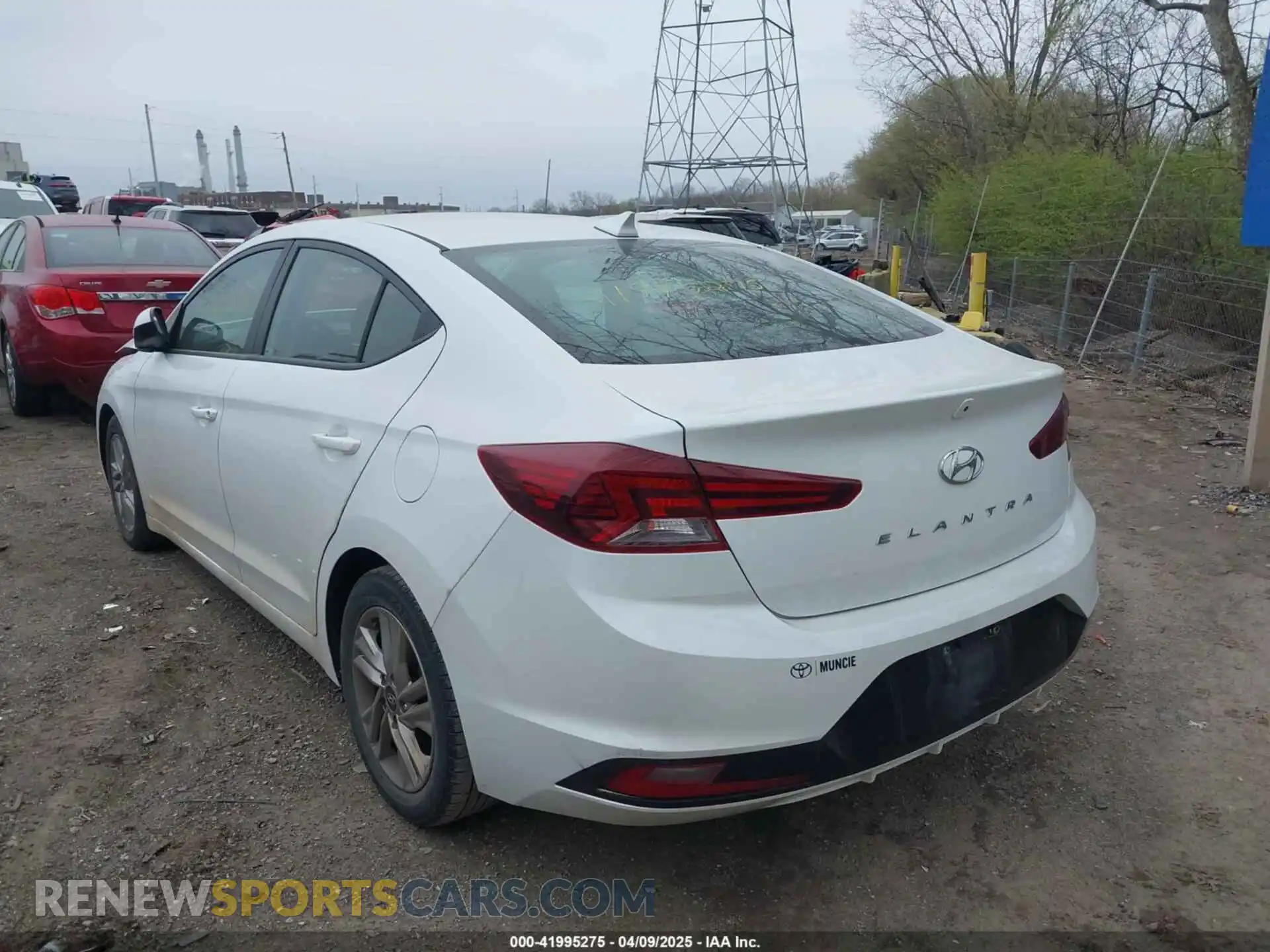 3 Photograph of a damaged car 5NPD84LF5LH511759 HYUNDAI ELANTRA 2020