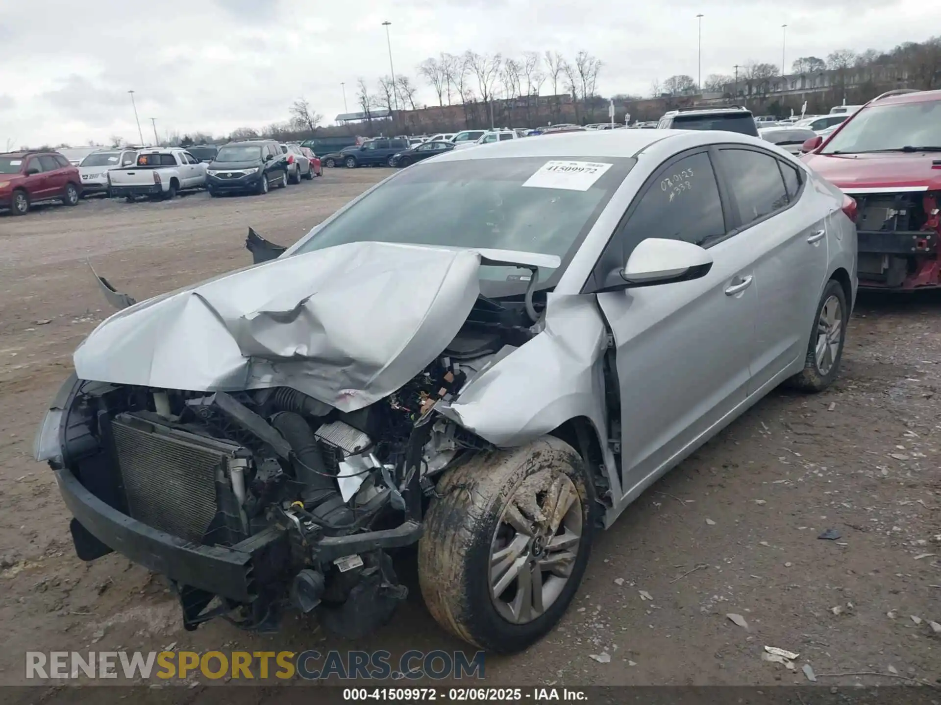 2 Photograph of a damaged car 5NPD84LF5LH513558 HYUNDAI ELANTRA 2020