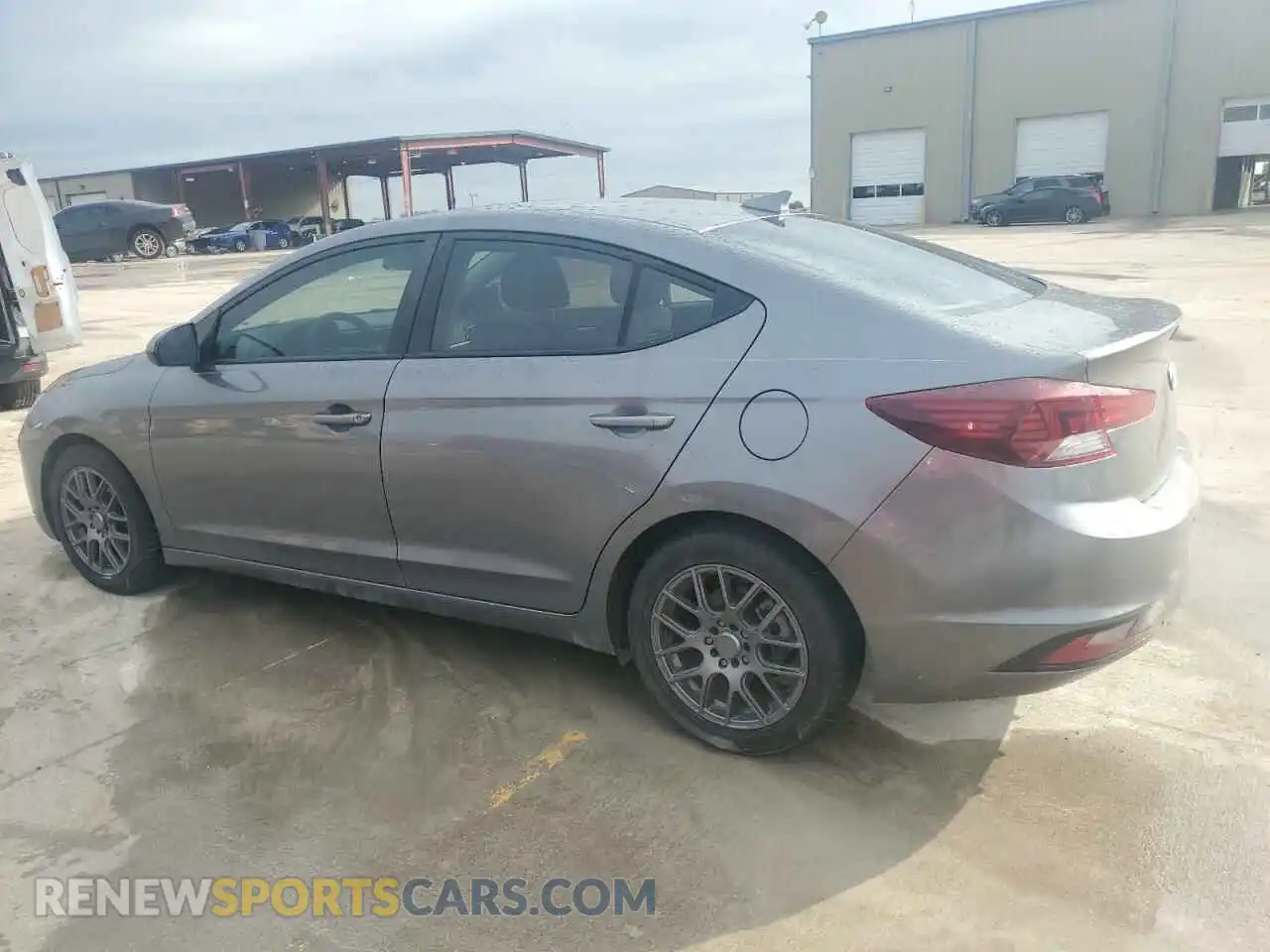 2 Photograph of a damaged car 5NPD84LF5LH516301 HYUNDAI ELANTRA 2020