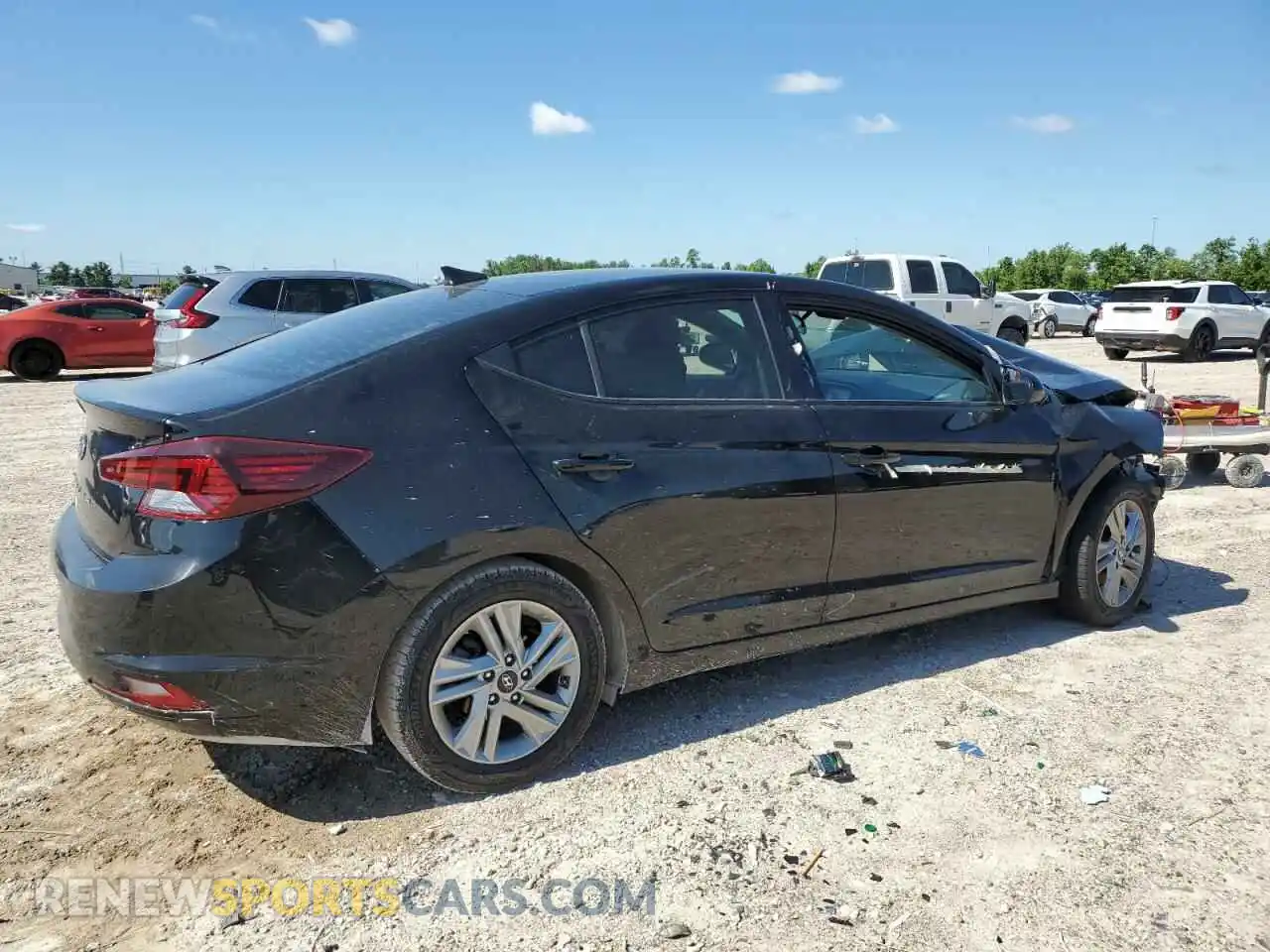 3 Photograph of a damaged car 5NPD84LF5LH547113 HYUNDAI ELANTRA 2020