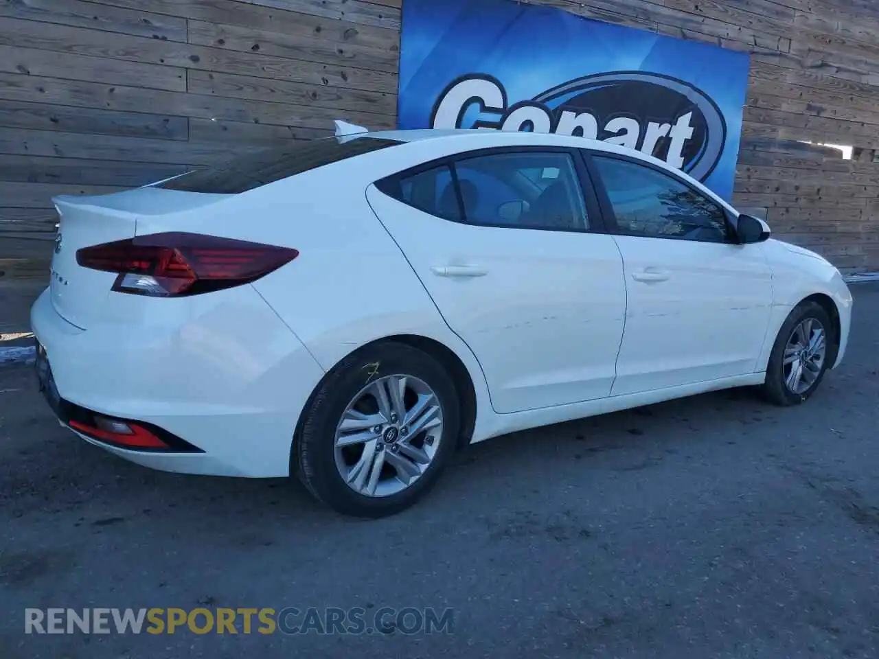 3 Photograph of a damaged car 5NPD84LF5LH558063 HYUNDAI ELANTRA 2020