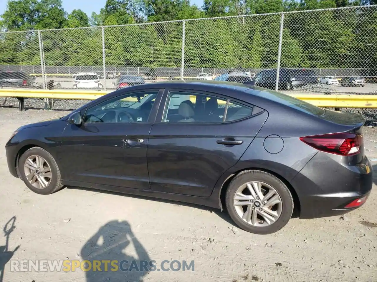 2 Photograph of a damaged car 5NPD84LF5LH559617 HYUNDAI ELANTRA 2020