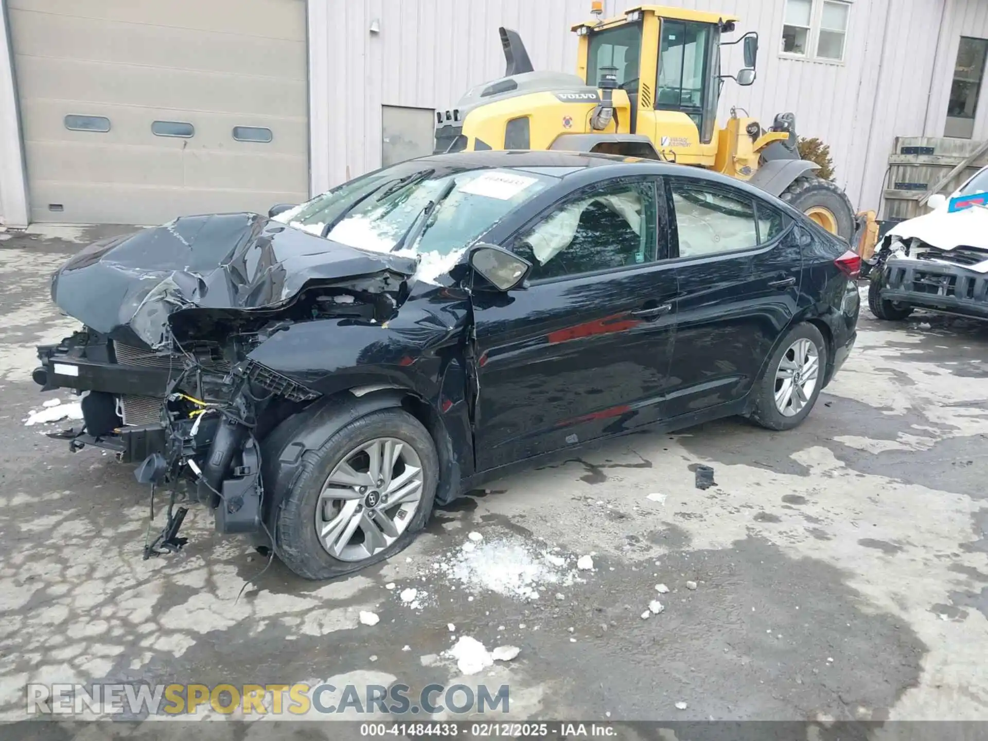 2 Photograph of a damaged car 5NPD84LF5LH572237 HYUNDAI ELANTRA 2020