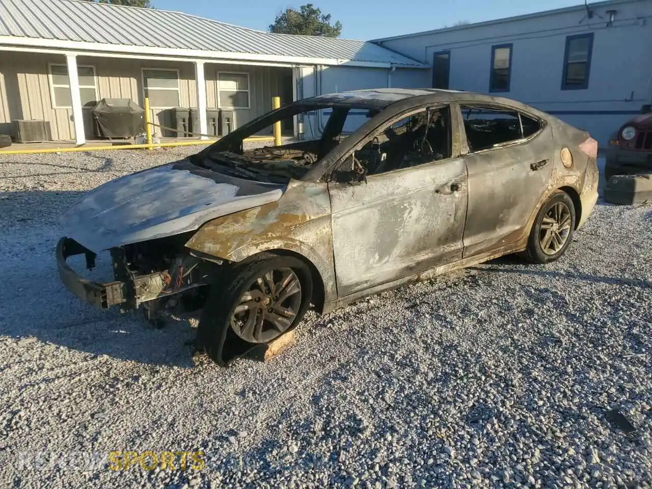 1 Photograph of a damaged car 5NPD84LF5LH583349 HYUNDAI ELANTRA 2020