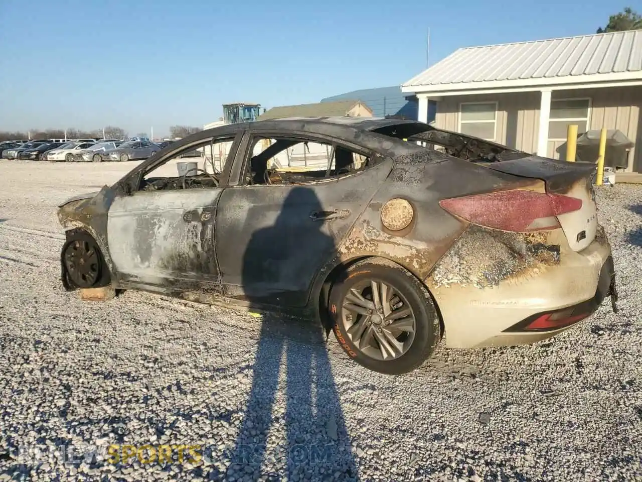 2 Photograph of a damaged car 5NPD84LF5LH583349 HYUNDAI ELANTRA 2020