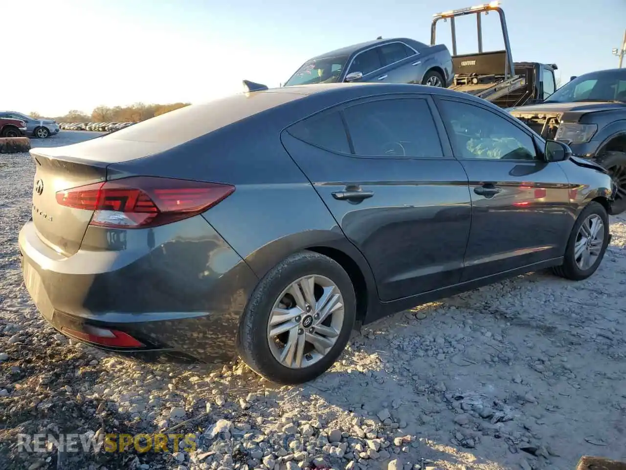 3 Photograph of a damaged car 5NPD84LF5LH596893 HYUNDAI ELANTRA 2020
