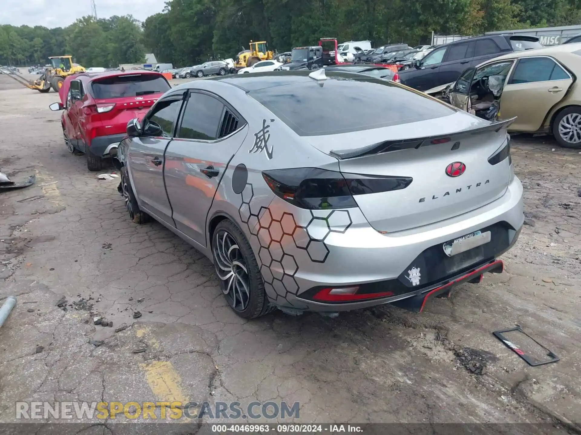 3 Photograph of a damaged car 5NPD84LF5LH601655 HYUNDAI ELANTRA 2020