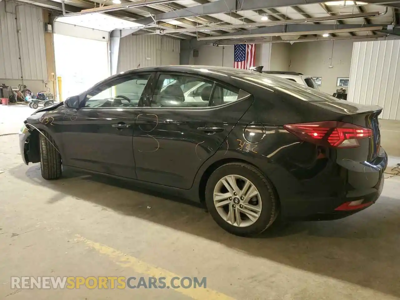2 Photograph of a damaged car 5NPD84LF5LH620268 HYUNDAI ELANTRA 2020
