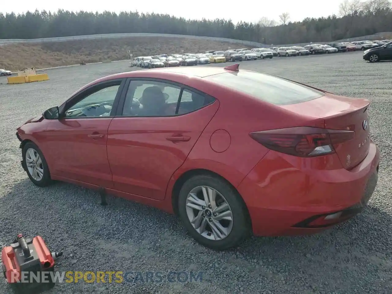 2 Photograph of a damaged car 5NPD84LF5LH622019 HYUNDAI ELANTRA 2020