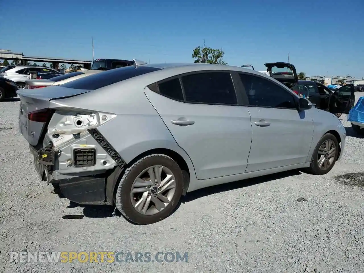 3 Photograph of a damaged car 5NPD84LF6LH509096 HYUNDAI ELANTRA 2020