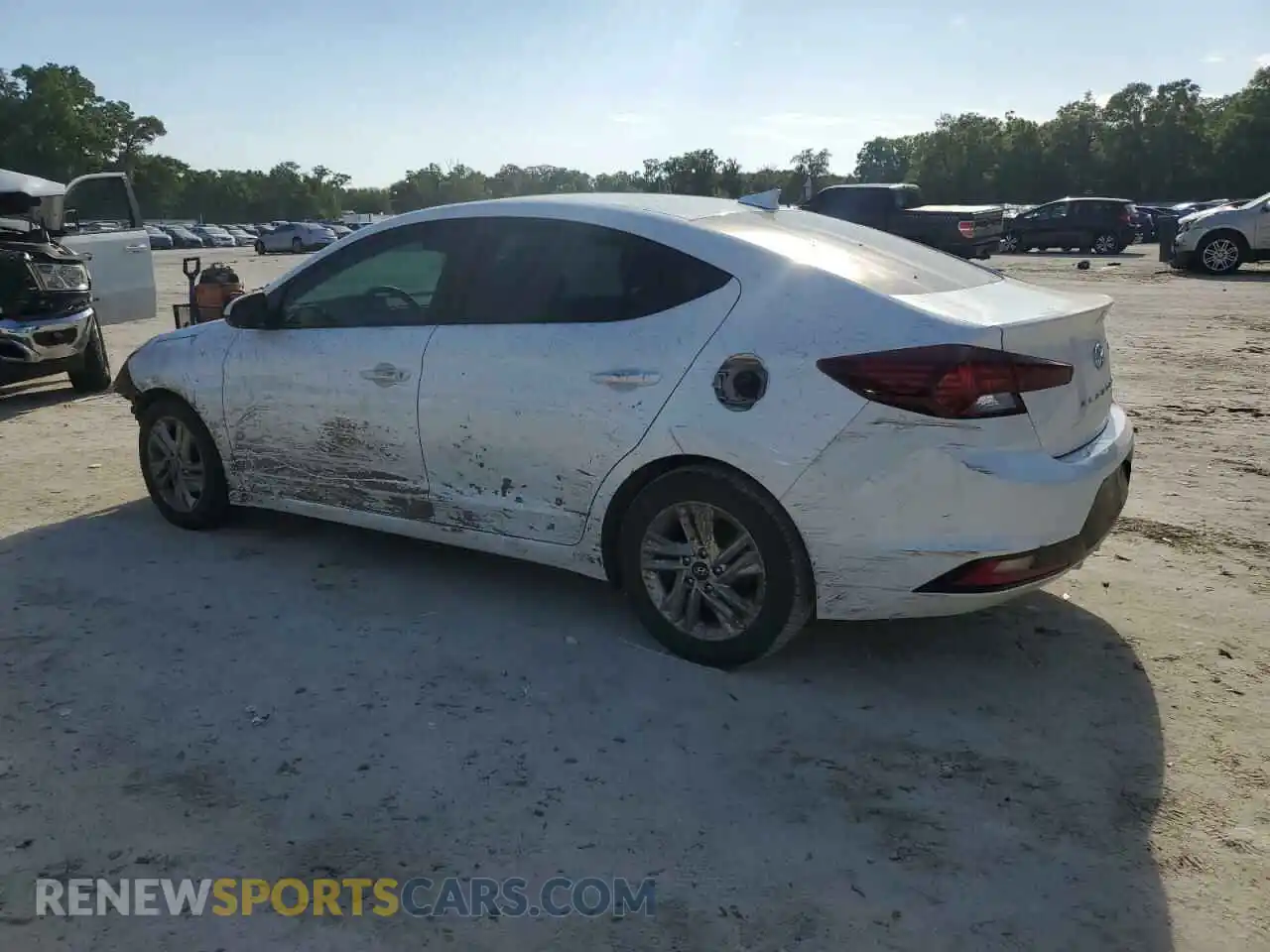 2 Photograph of a damaged car 5NPD84LF6LH525671 HYUNDAI ELANTRA 2020