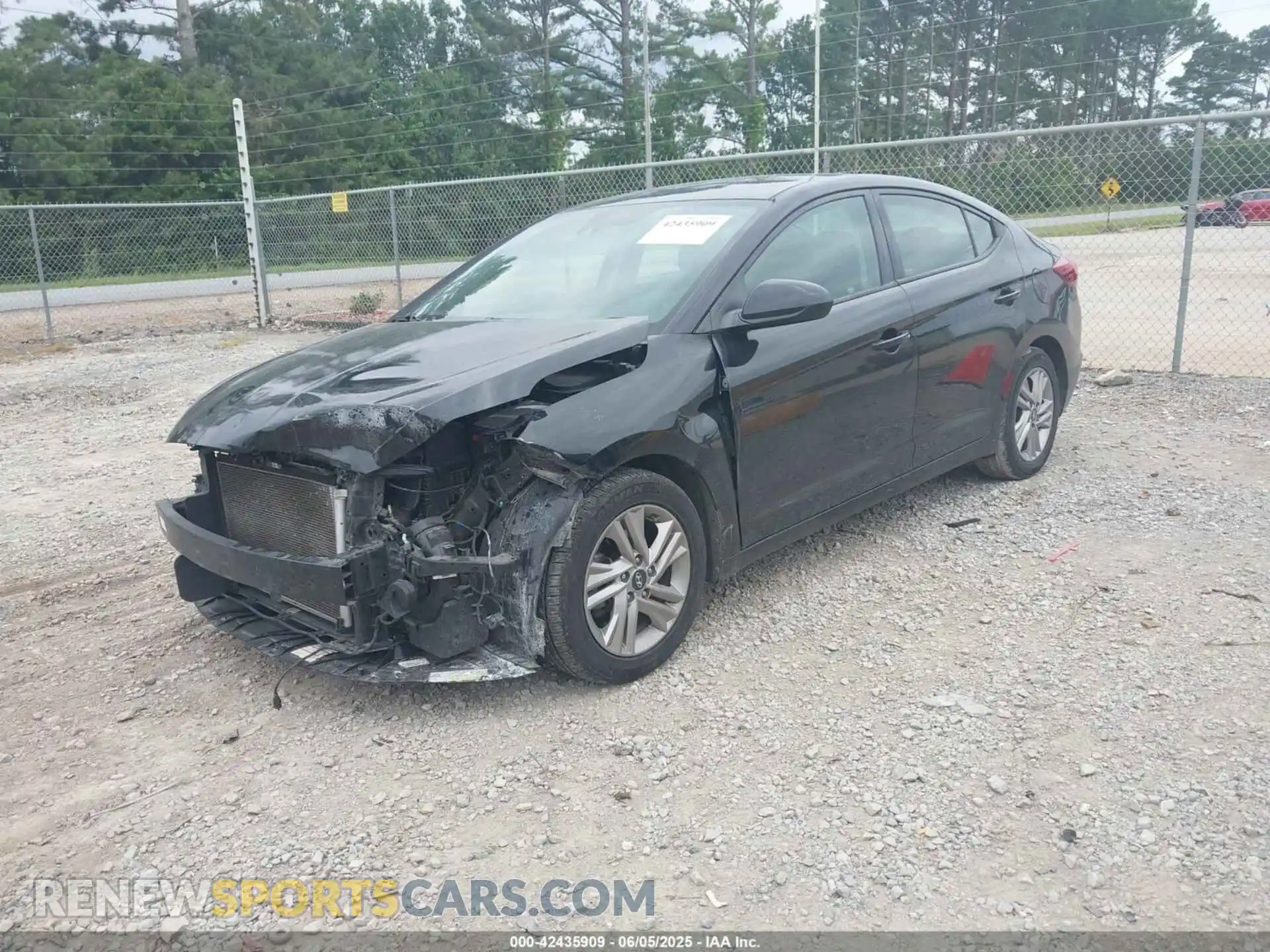2 fotografías del automóvil dañado 5NPD84LF6LH545175 HYUNDAI ELANTRA 2020