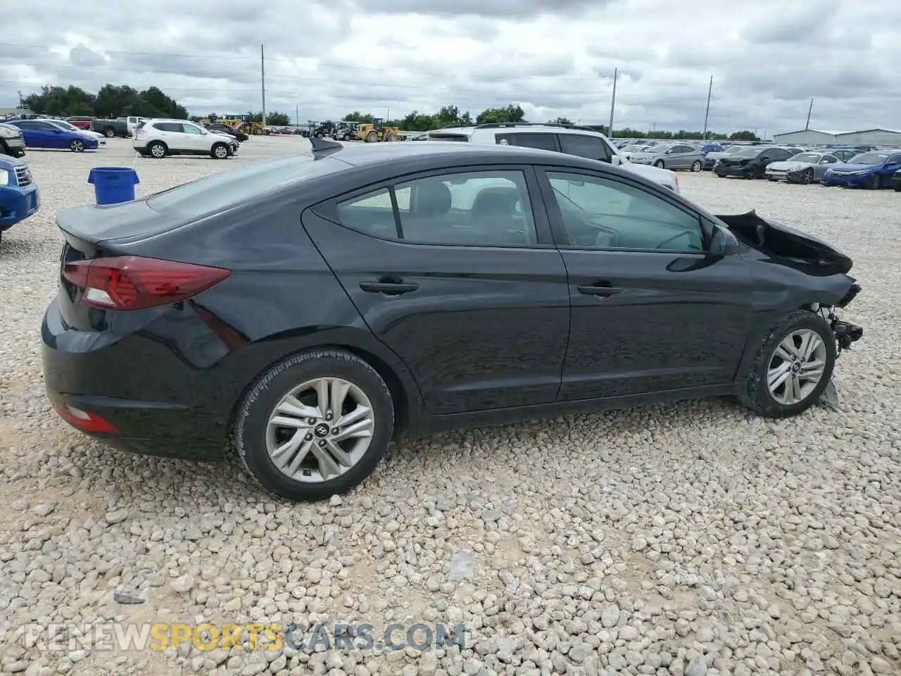 3 Photograph of a damaged car 5NPD84LF6LH563207 HYUNDAI ELANTRA 2020
