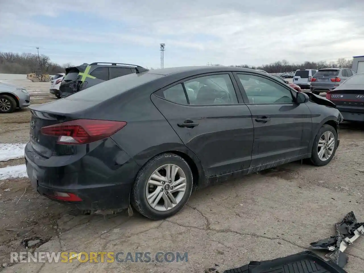 3 Photograph of a damaged car 5NPD84LF6LH570058 HYUNDAI ELANTRA 2020