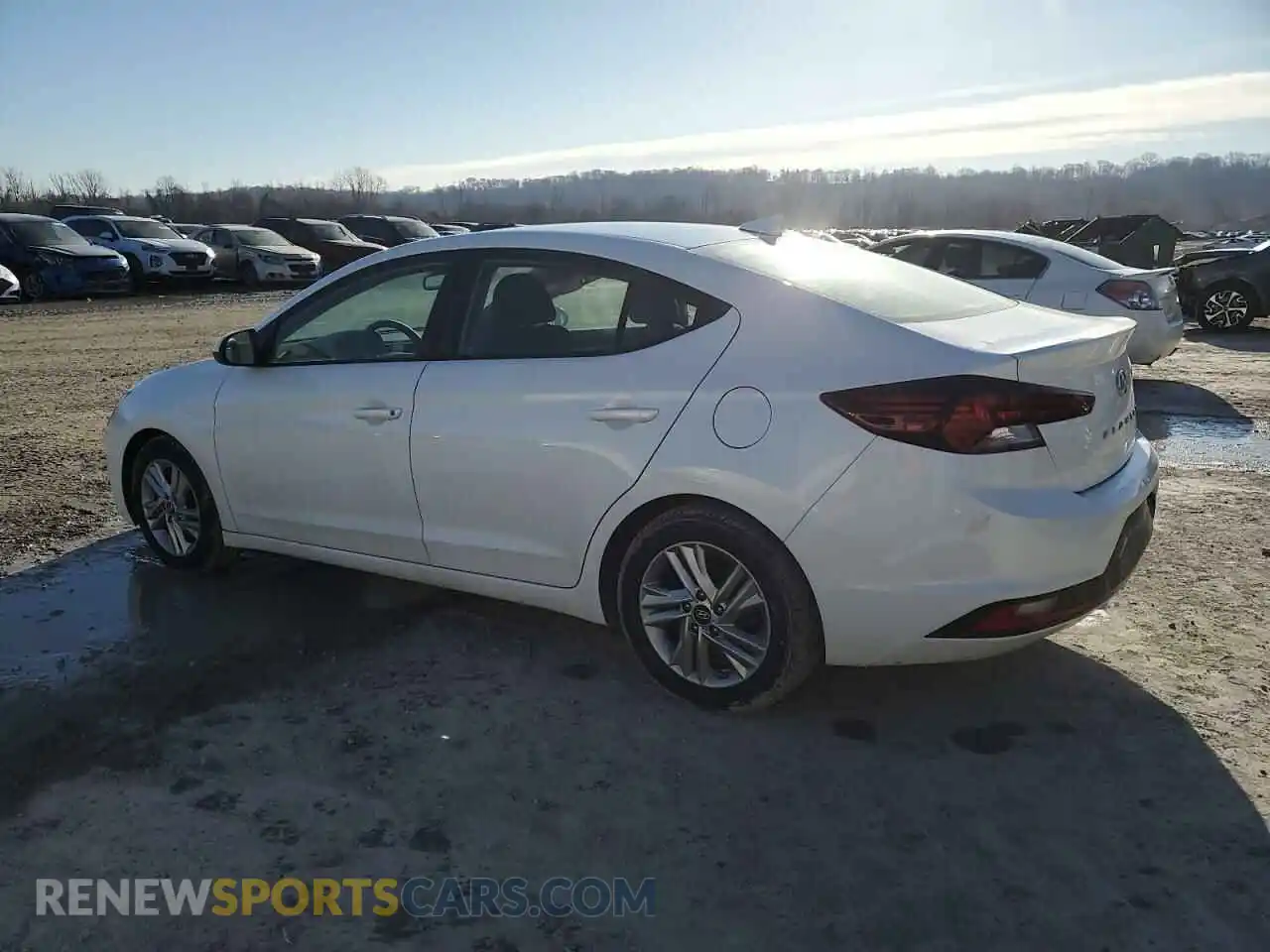 2 Photograph of a damaged car 5NPD84LF6LH599026 HYUNDAI ELANTRA 2020