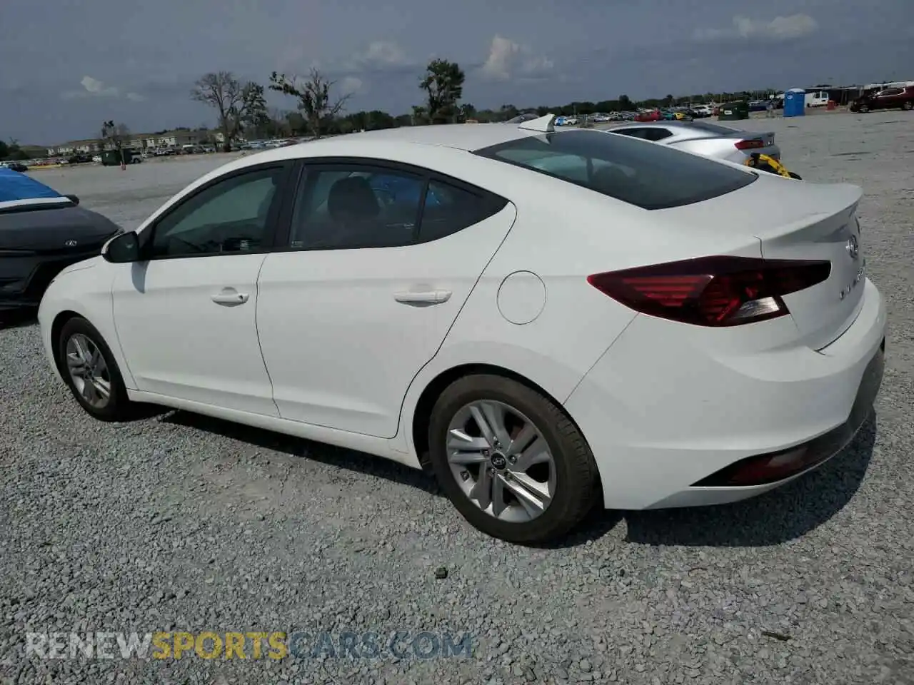 2 fotografías del automóvil dañado 5NPD84LF6LH625981 HYUNDAI ELANTRA 2020