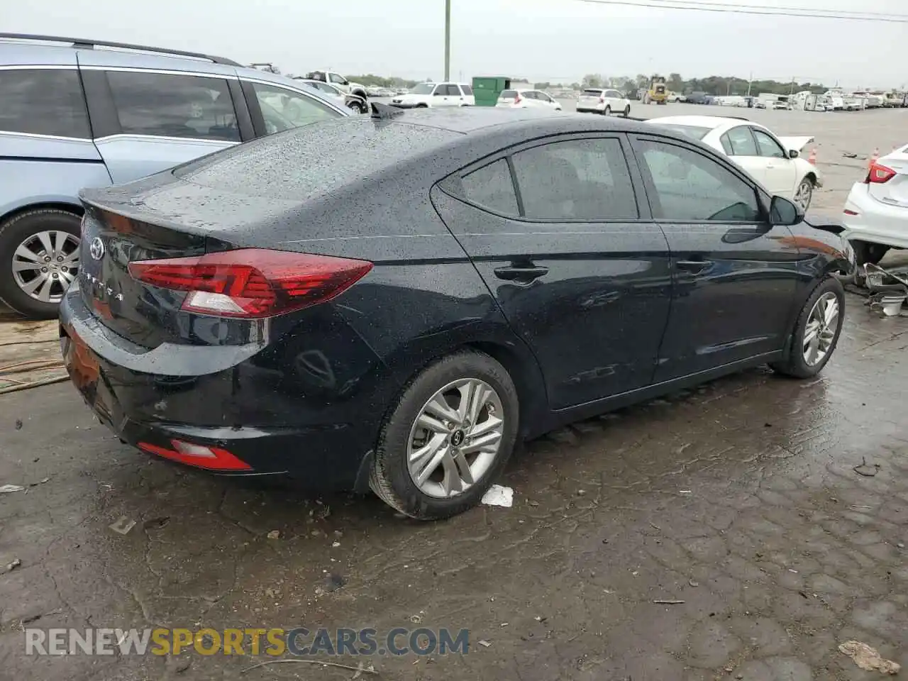 3 Photograph of a damaged car 5NPD84LF7LH520902 HYUNDAI ELANTRA 2020
