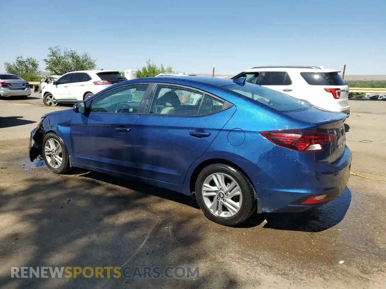 2 Photograph of a damaged car 5NPD84LF7LH562695 HYUNDAI ELANTRA 2020