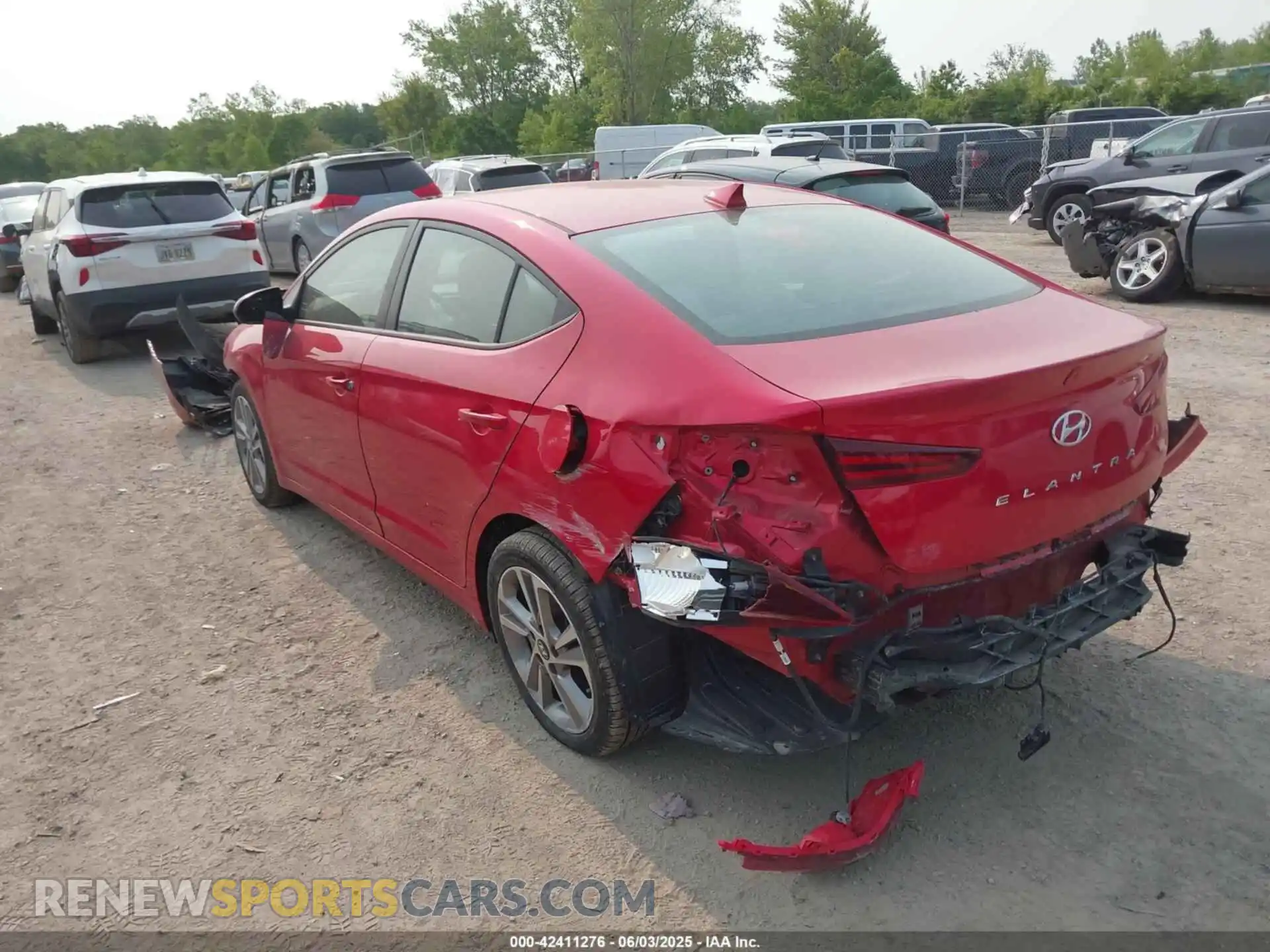 3 Photograph of a damaged car 5NPD84LF7LH567833 HYUNDAI ELANTRA 2020