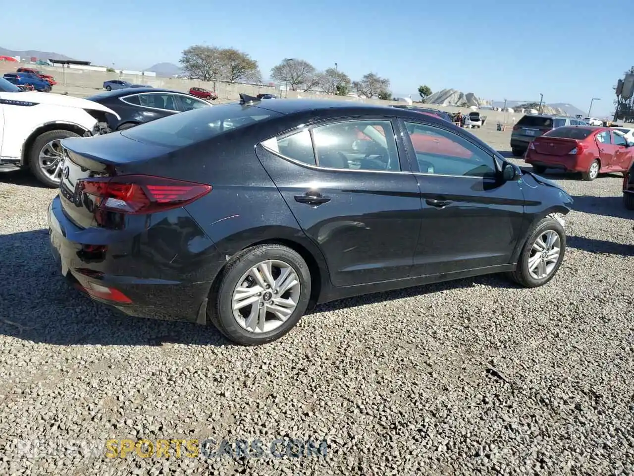 3 Photograph of a damaged car 5NPD84LF7LH600166 HYUNDAI ELANTRA 2020