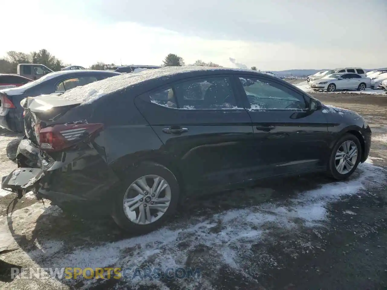 3 Photograph of a damaged car 5NPD84LF7LH600751 HYUNDAI ELANTRA 2020