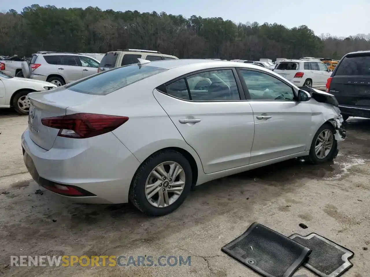 3 Photograph of a damaged car 5NPD84LF8LH527227 HYUNDAI ELANTRA 2020
