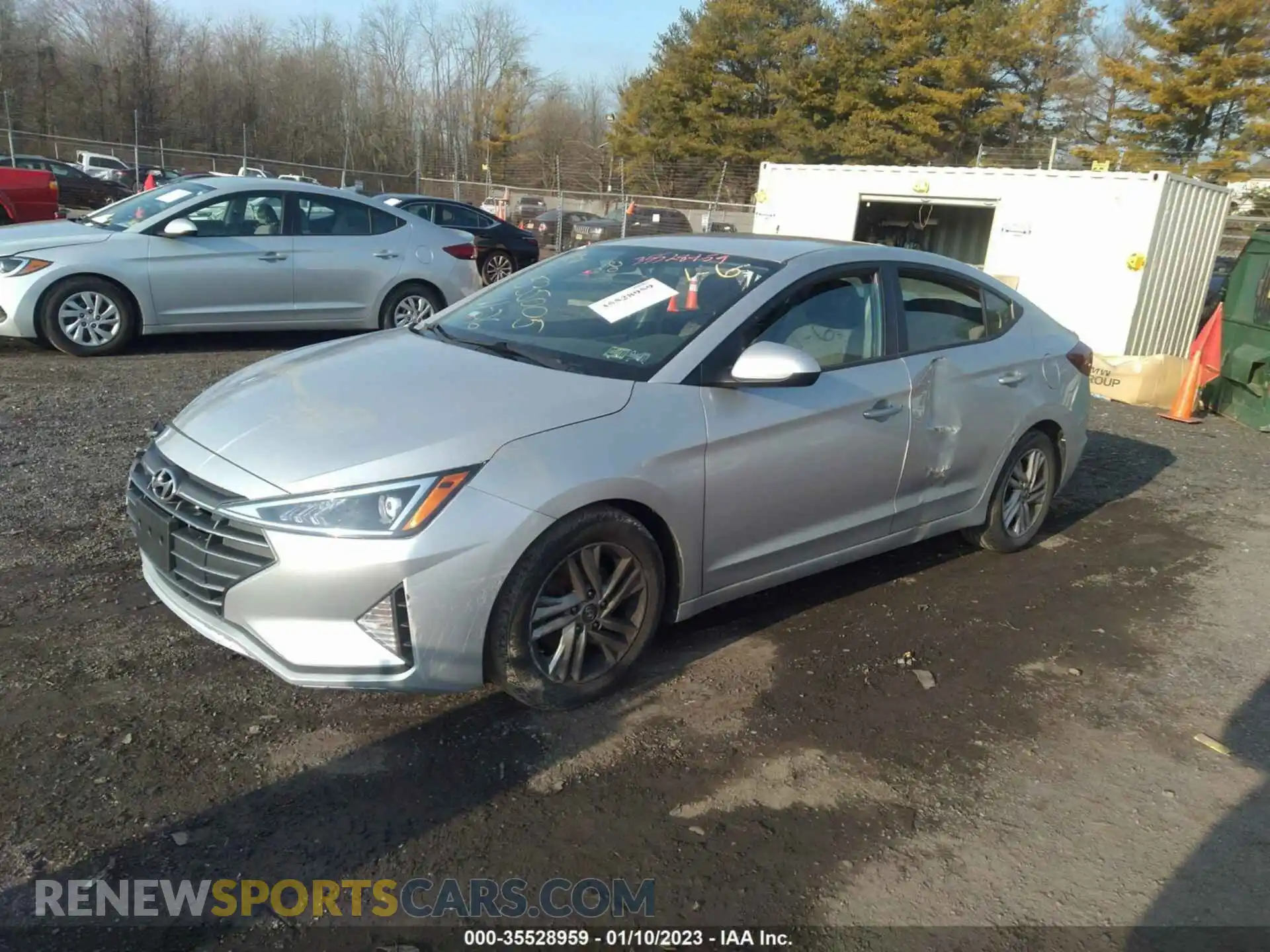 2 Photograph of a damaged car 5NPD84LF8LH535005 HYUNDAI ELANTRA 2020