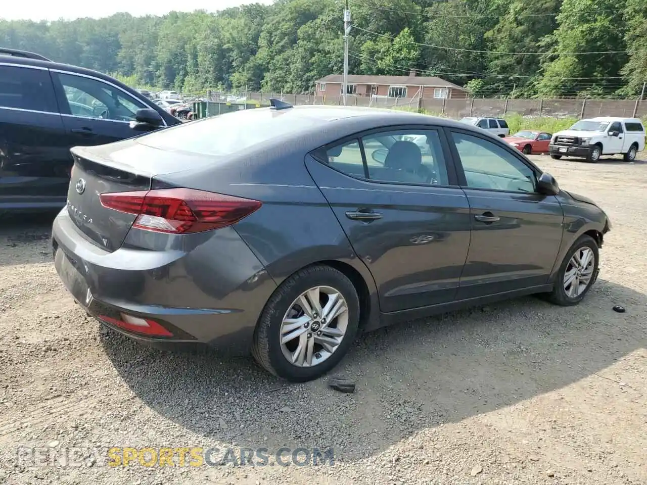3 Photograph of a damaged car 5NPD84LF8LH566772 HYUNDAI ELANTRA 2020