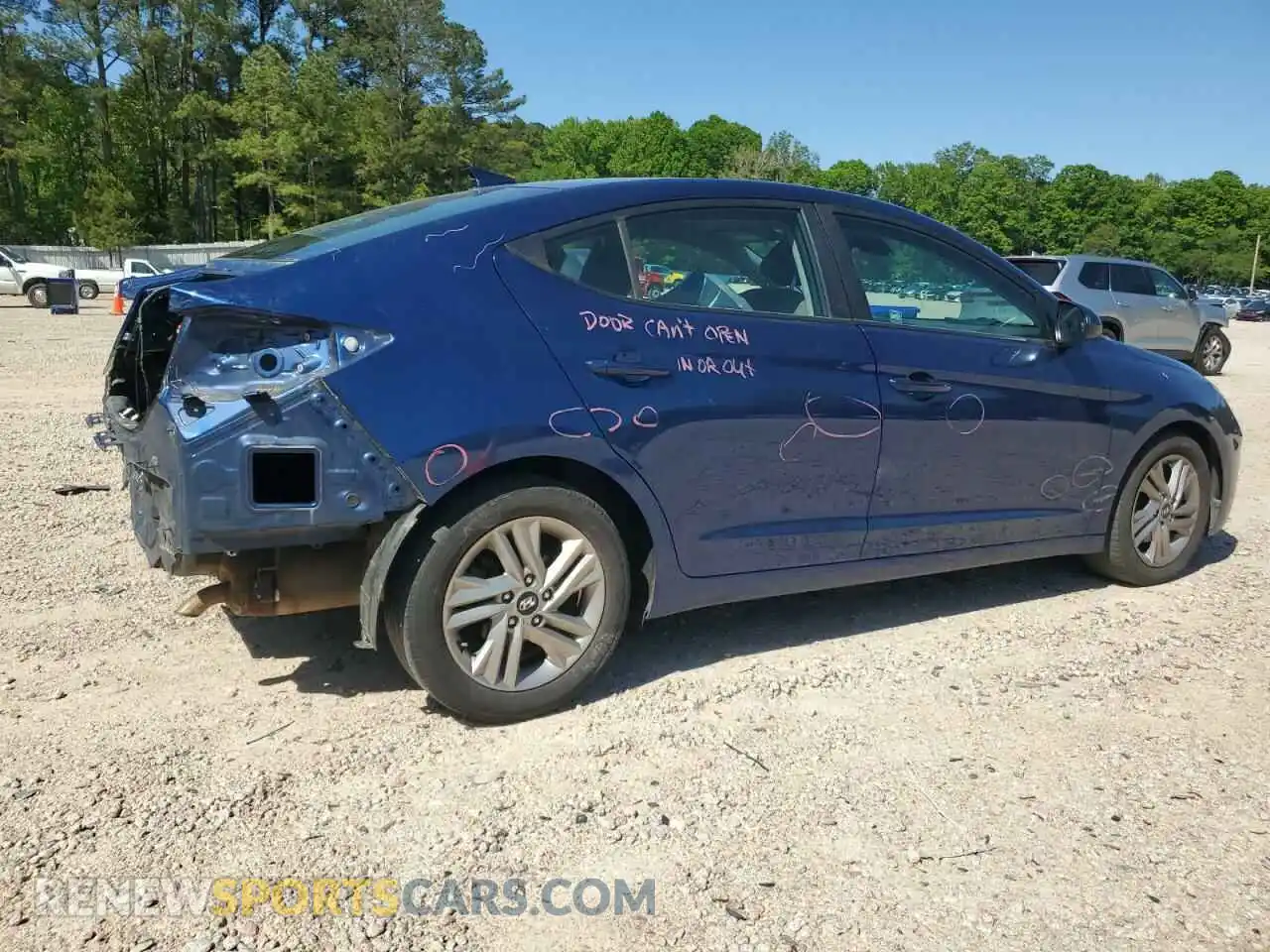 3 Photograph of a damaged car 5NPD84LF9LH533683 HYUNDAI ELANTRA 2020