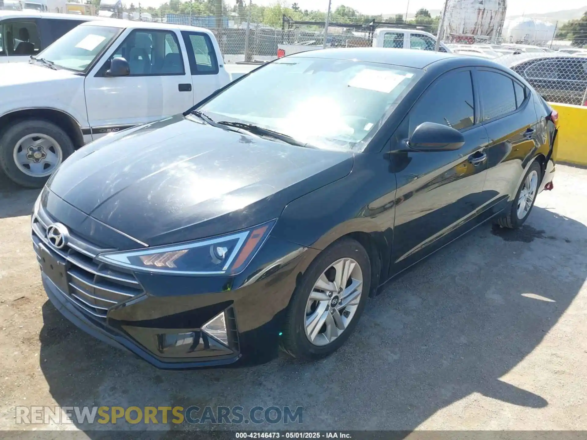 2 Photograph of a damaged car 5NPD84LF9LH548247 HYUNDAI ELANTRA 2020