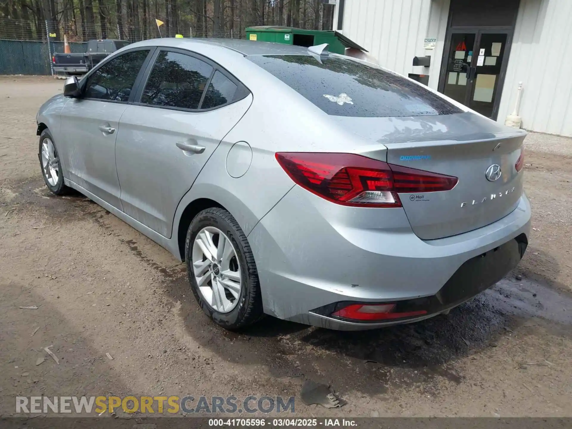 3 Photograph of a damaged car 5NPD84LF9LH551715 HYUNDAI ELANTRA 2020