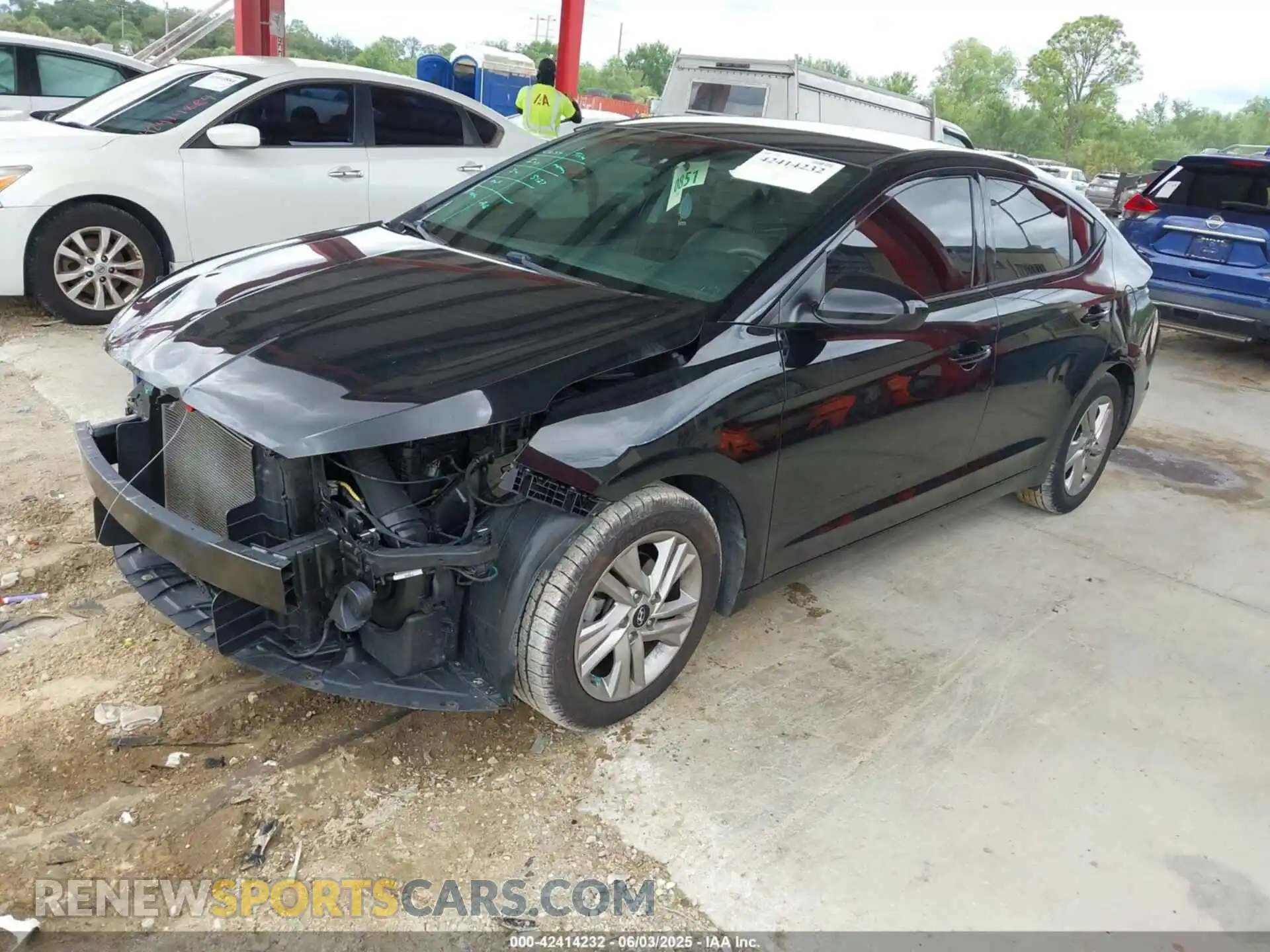 2 Photograph of a damaged car 5NPD84LF9LH598145 HYUNDAI ELANTRA 2020