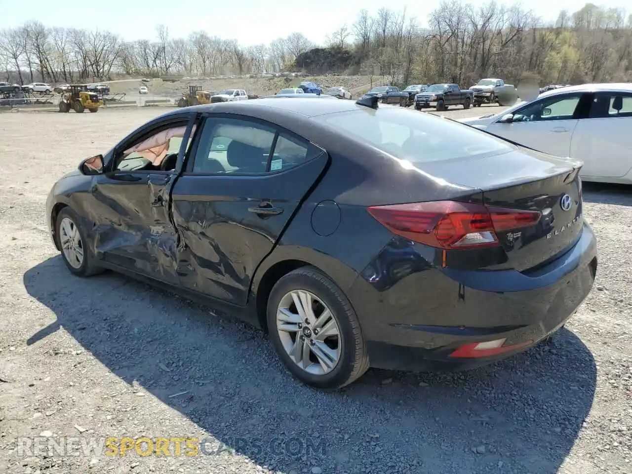 2 Photograph of a damaged car 5NPD84LF9LH612948 HYUNDAI ELANTRA 2020