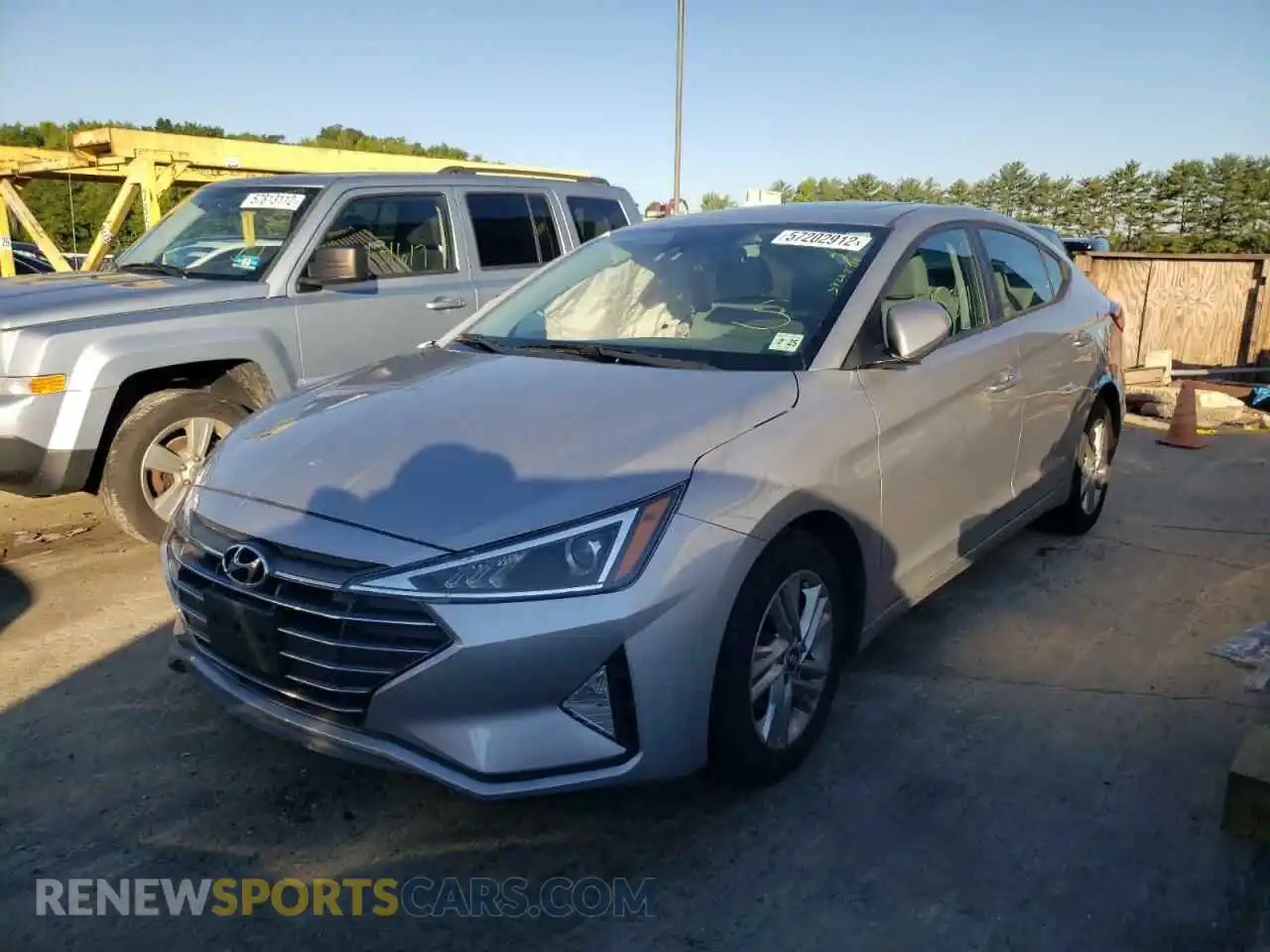 2 Photograph of a damaged car 5NPD84LF9LH616207 HYUNDAI ELANTRA 2020