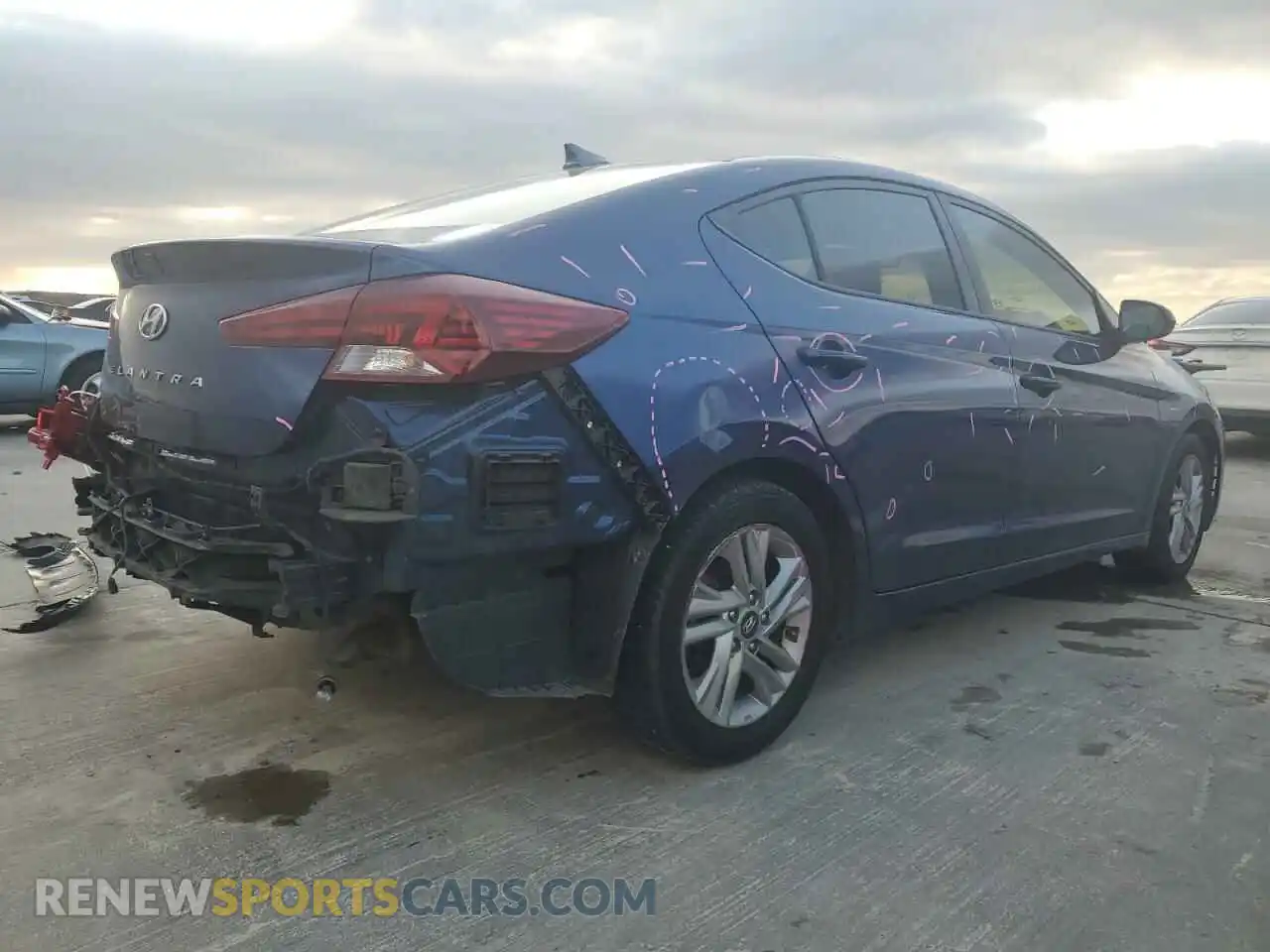 3 Фотография поврежденного автомобиля 5NPD84LF9LH632178 HYUNDAI ELANTRA 2020