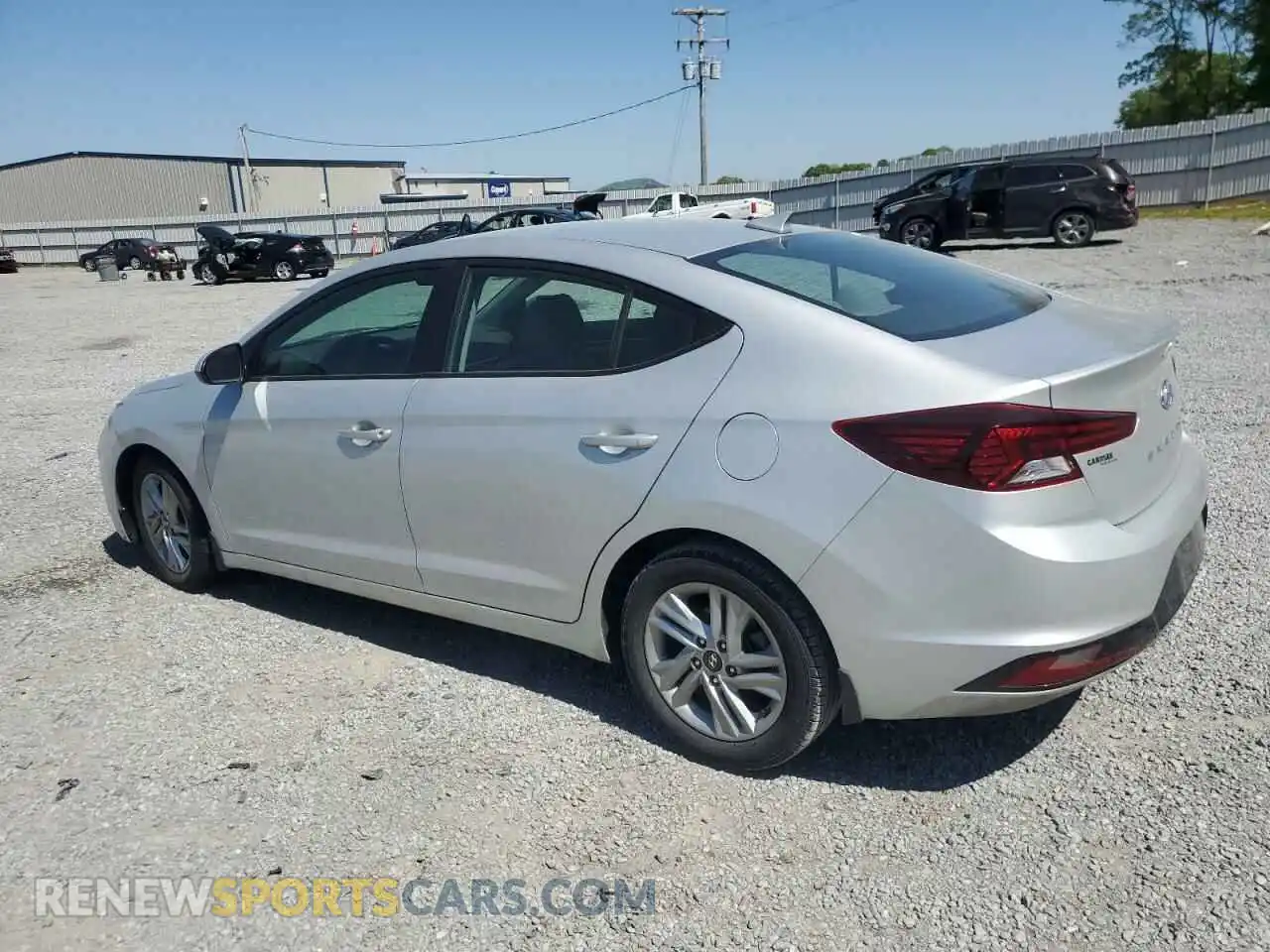 2 Photograph of a damaged car 5NPD84LFXLH530114 HYUNDAI ELANTRA 2020