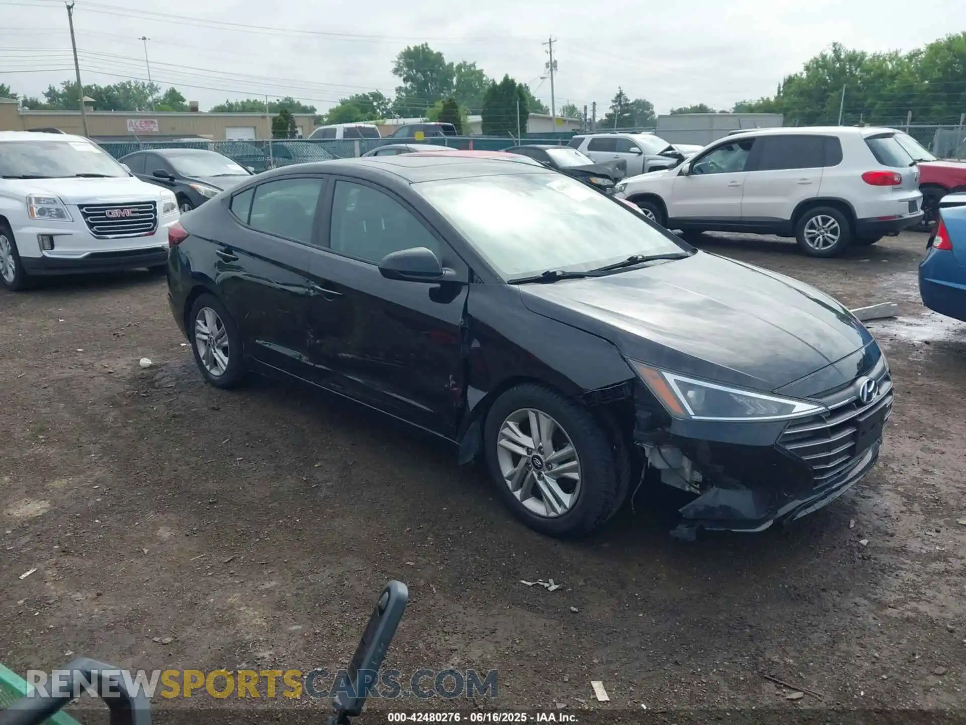 1 Photograph of a damaged car 5NPD84LFXLH544319 HYUNDAI ELANTRA 2020