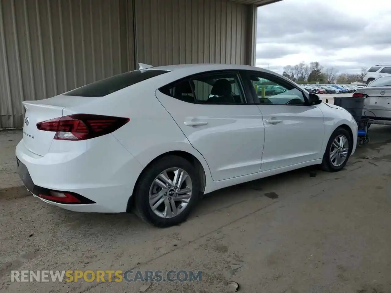 3 Photograph of a damaged car 5NPD84LFXLH562268 HYUNDAI ELANTRA 2020