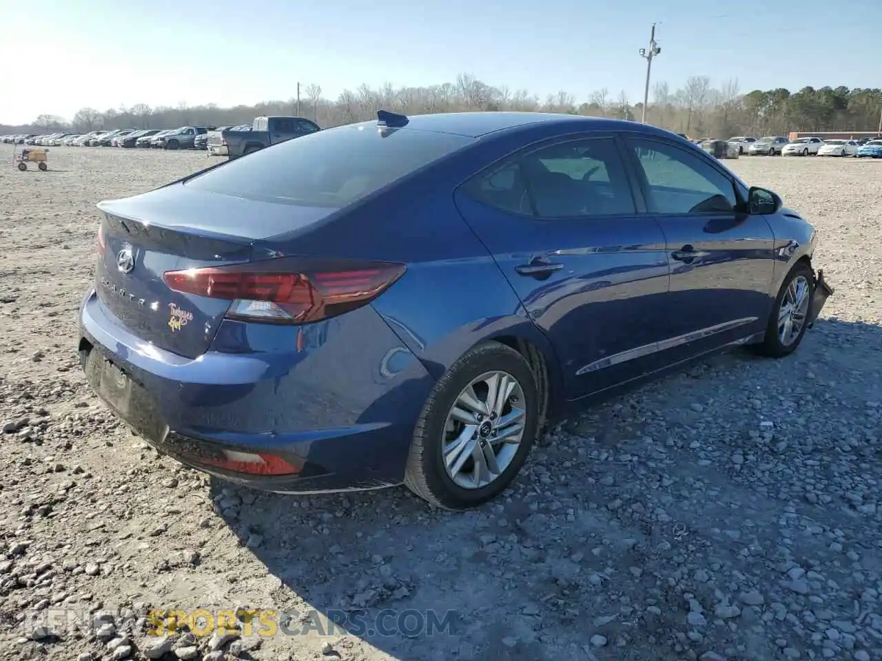 3 Photograph of a damaged car 5NPD84LFXLH563078 HYUNDAI ELANTRA 2020