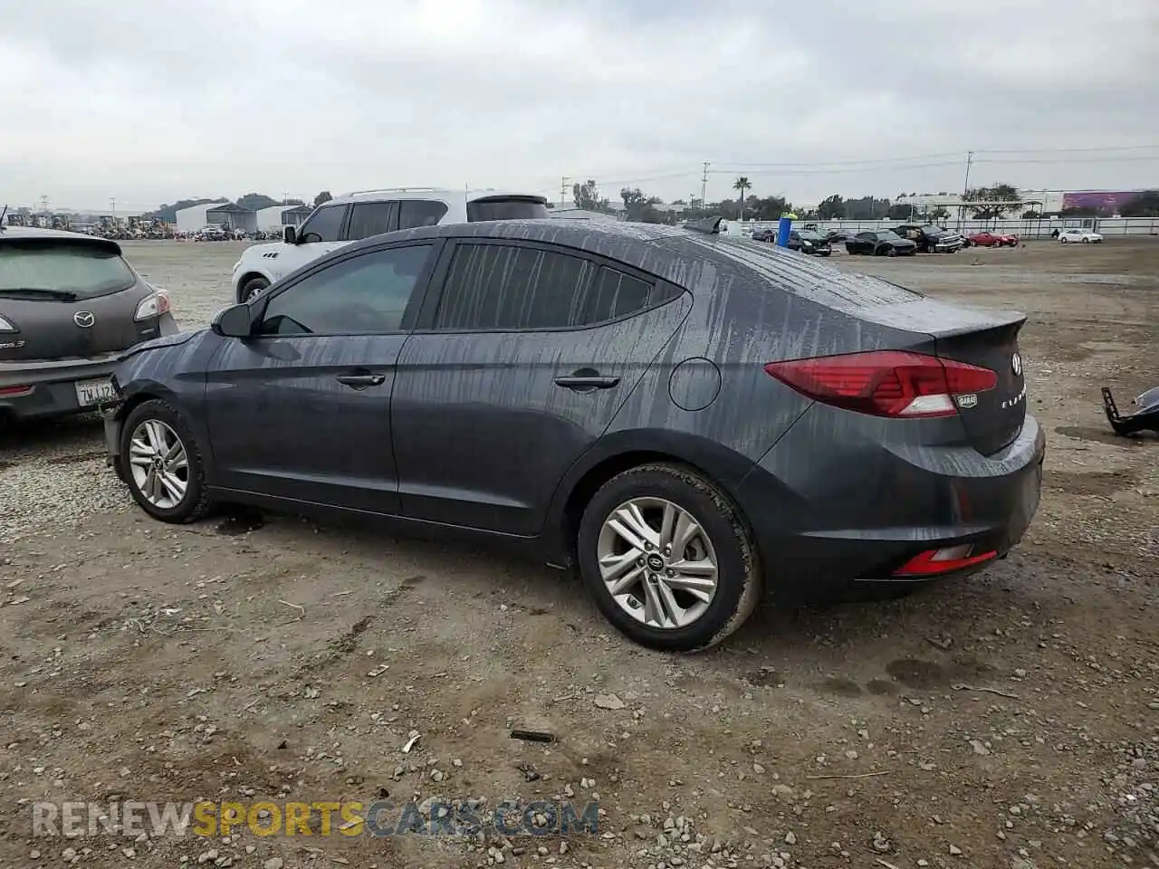 2 Photograph of a damaged car 5NPD84LFXLH571200 HYUNDAI ELANTRA 2020