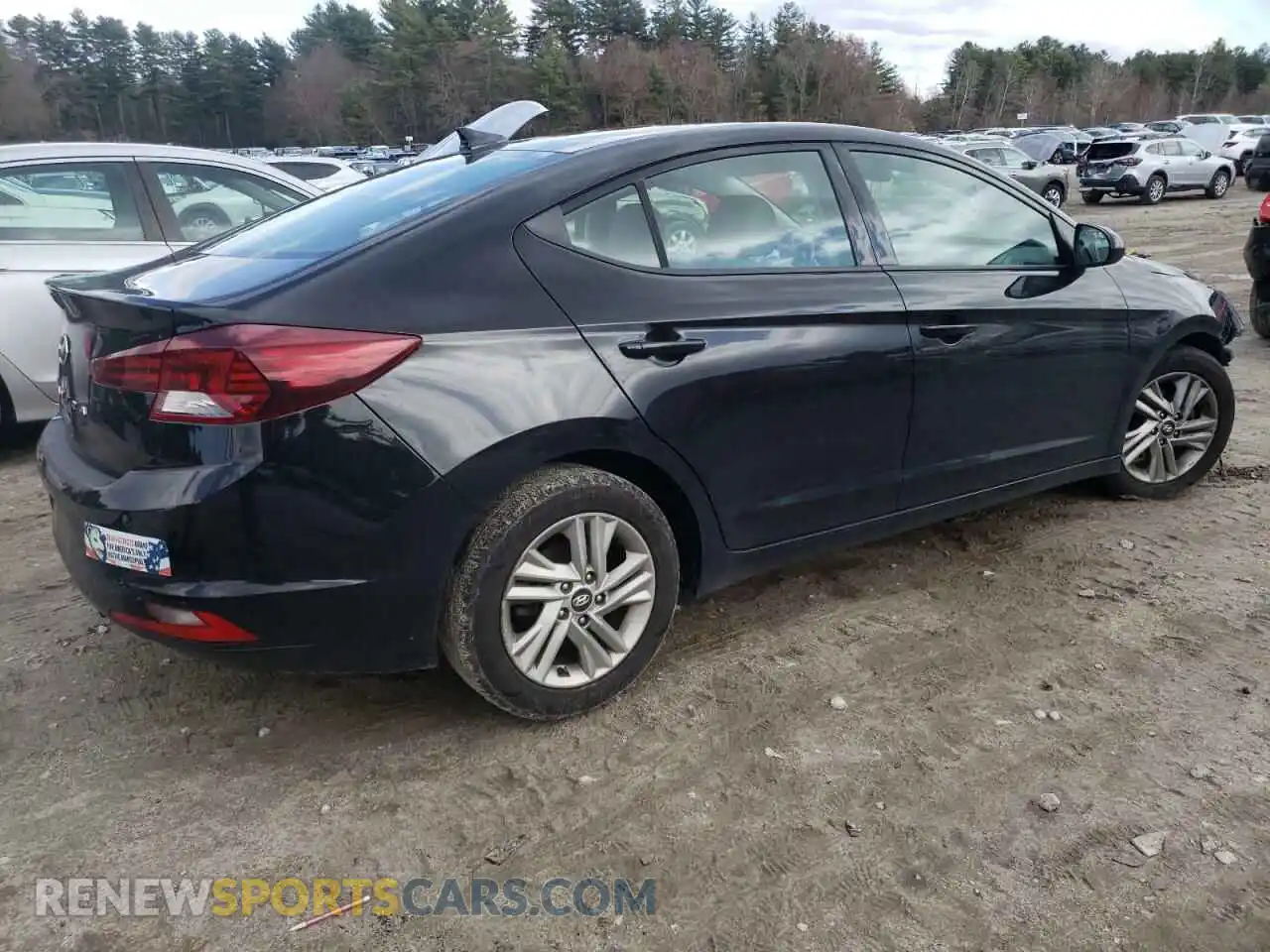 3 Фотография поврежденного автомобиля 5NPD84LFXLH627653 HYUNDAI ELANTRA 2020