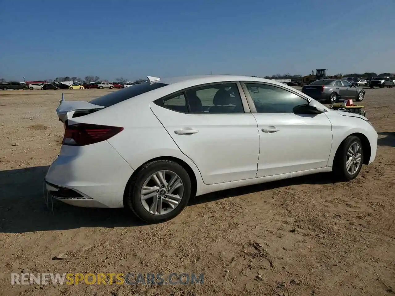 3 Photograph of a damaged car 5NPD84LFXLH629810 HYUNDAI ELANTRA 2020