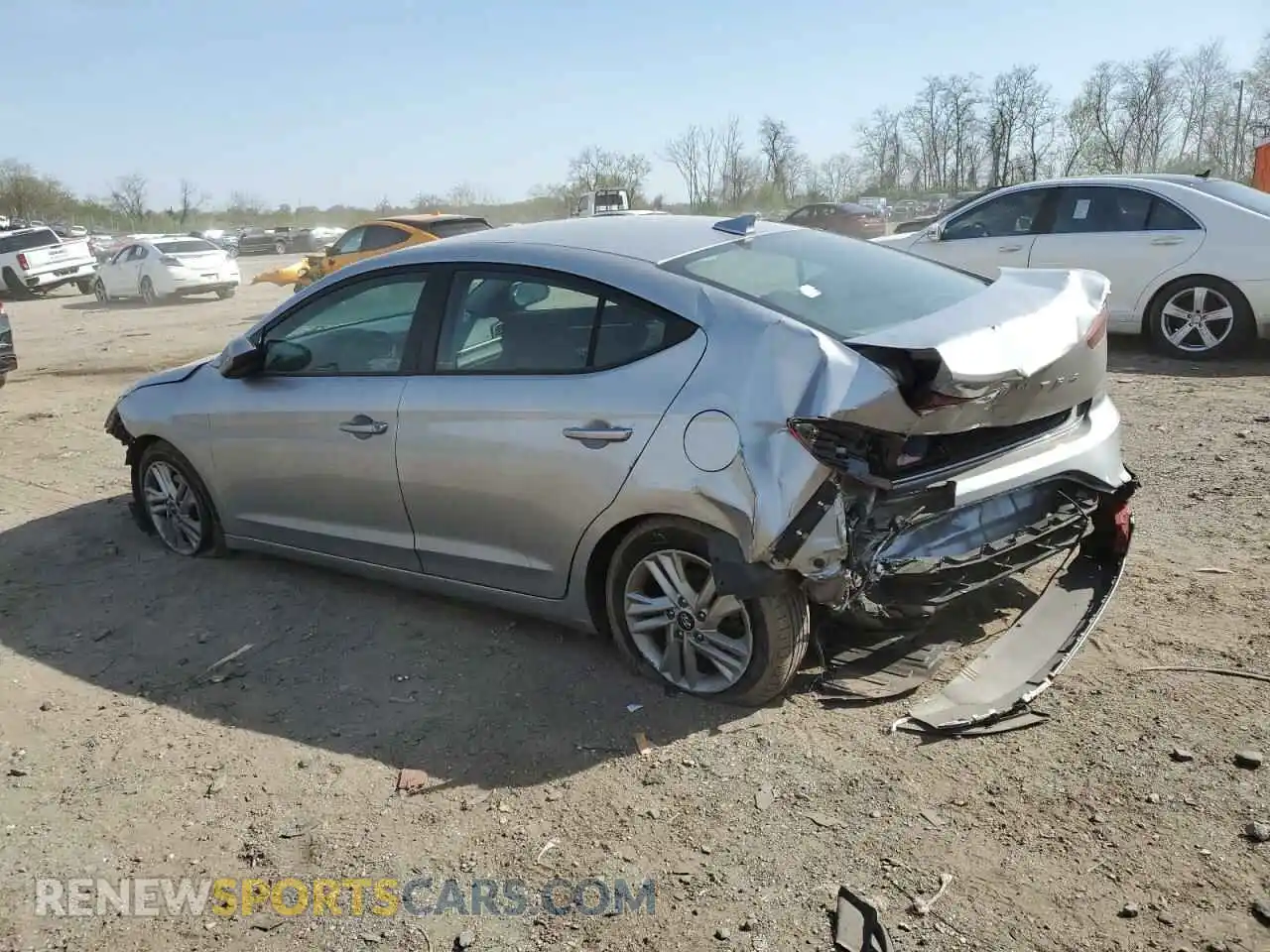 2 Photograph of a damaged car 5NPD84LFXLH632092 HYUNDAI ELANTRA 2020