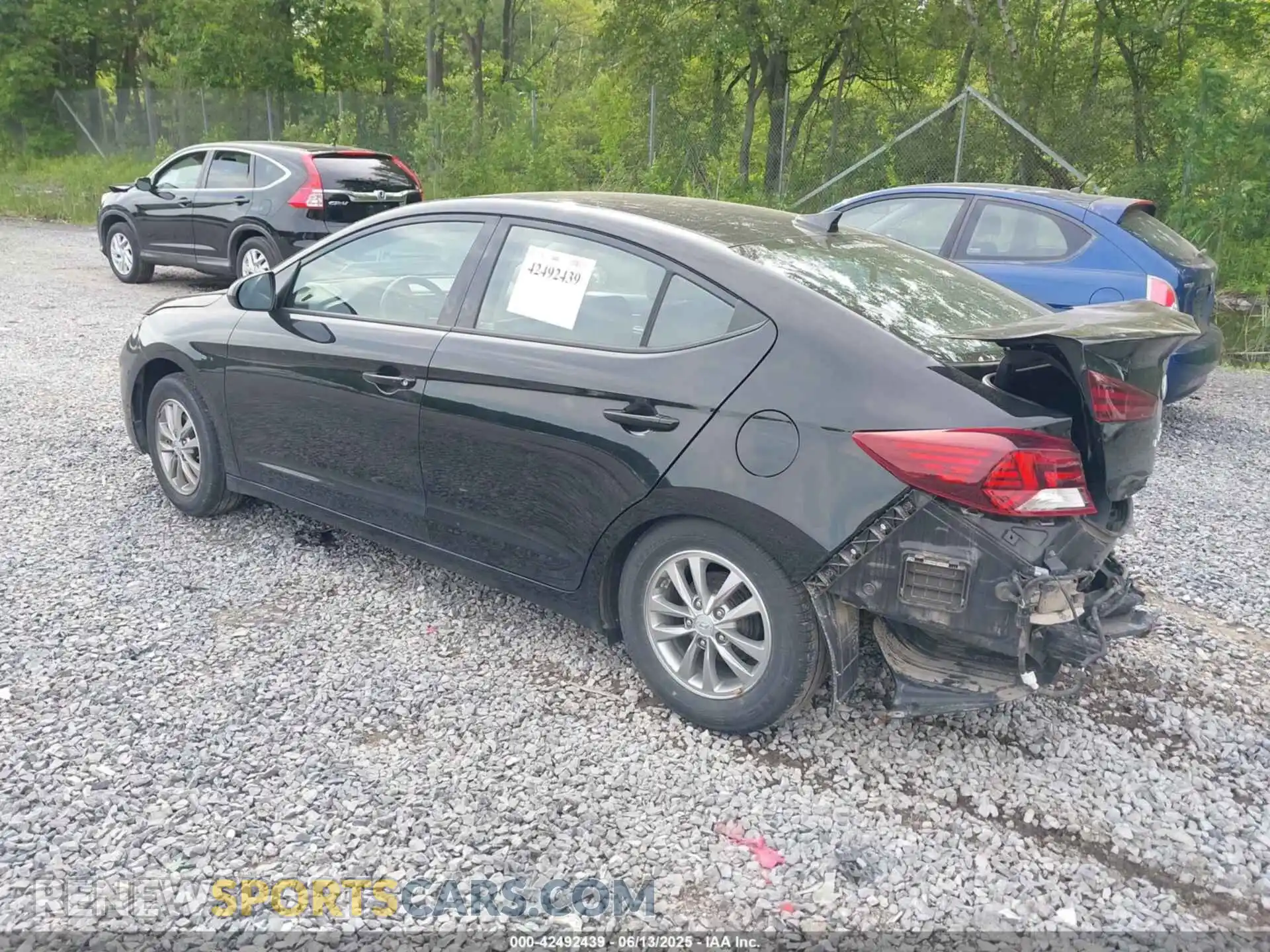 3 Photograph of a damaged car 5NPD94LA3LH602272 HYUNDAI ELANTRA 2020