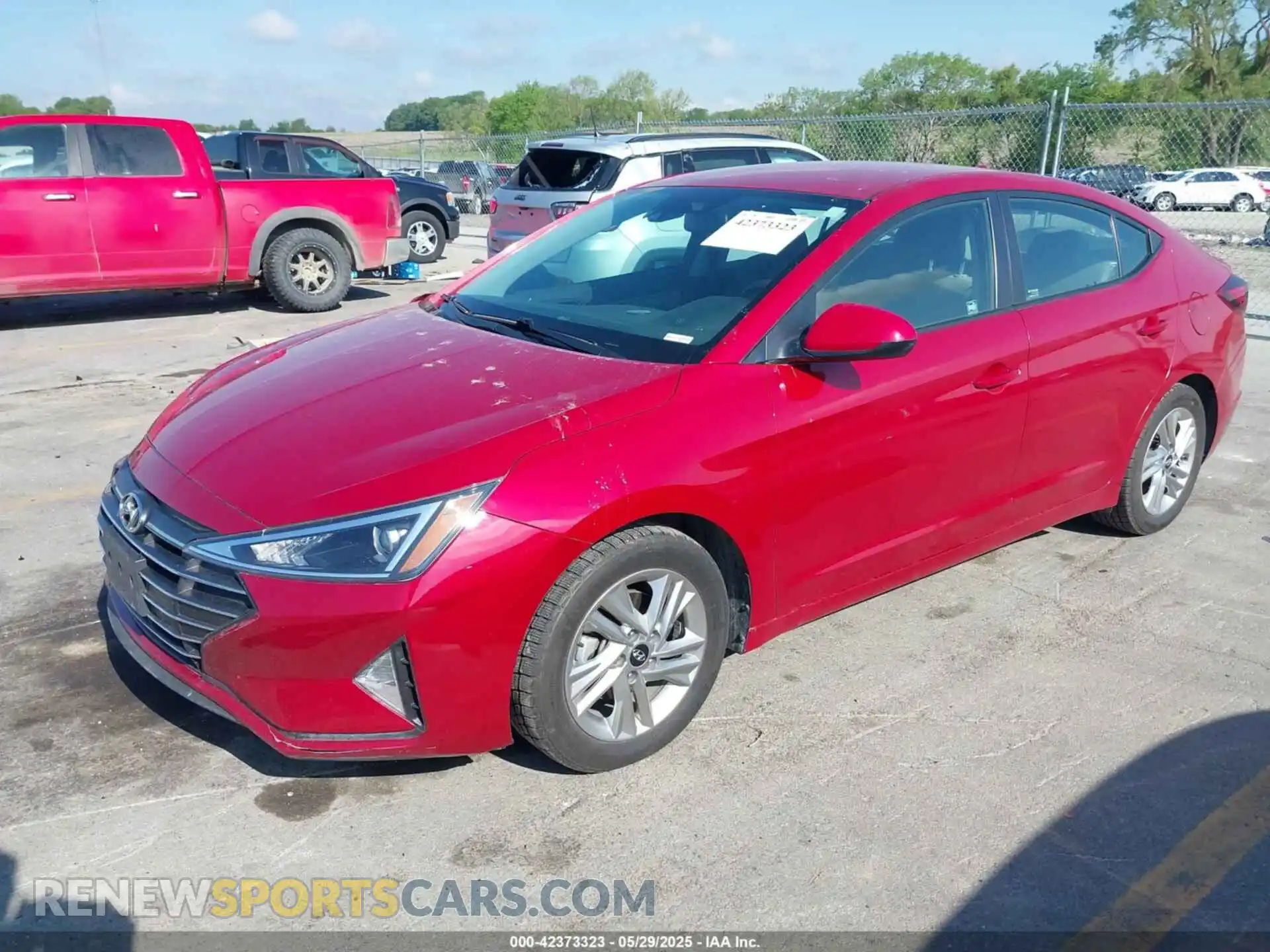 2 Photograph of a damaged car KMHD84LF0LU009128 HYUNDAI ELANTRA 2020