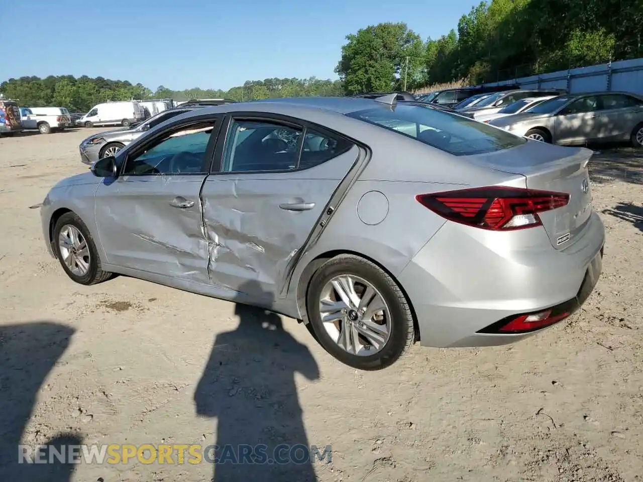 2 Photograph of a damaged car KMHD84LF0LU936405 HYUNDAI ELANTRA 2020