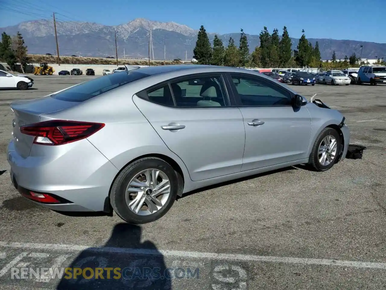 3 Photograph of a damaged car KMHD84LF3LU930467 HYUNDAI ELANTRA 2020