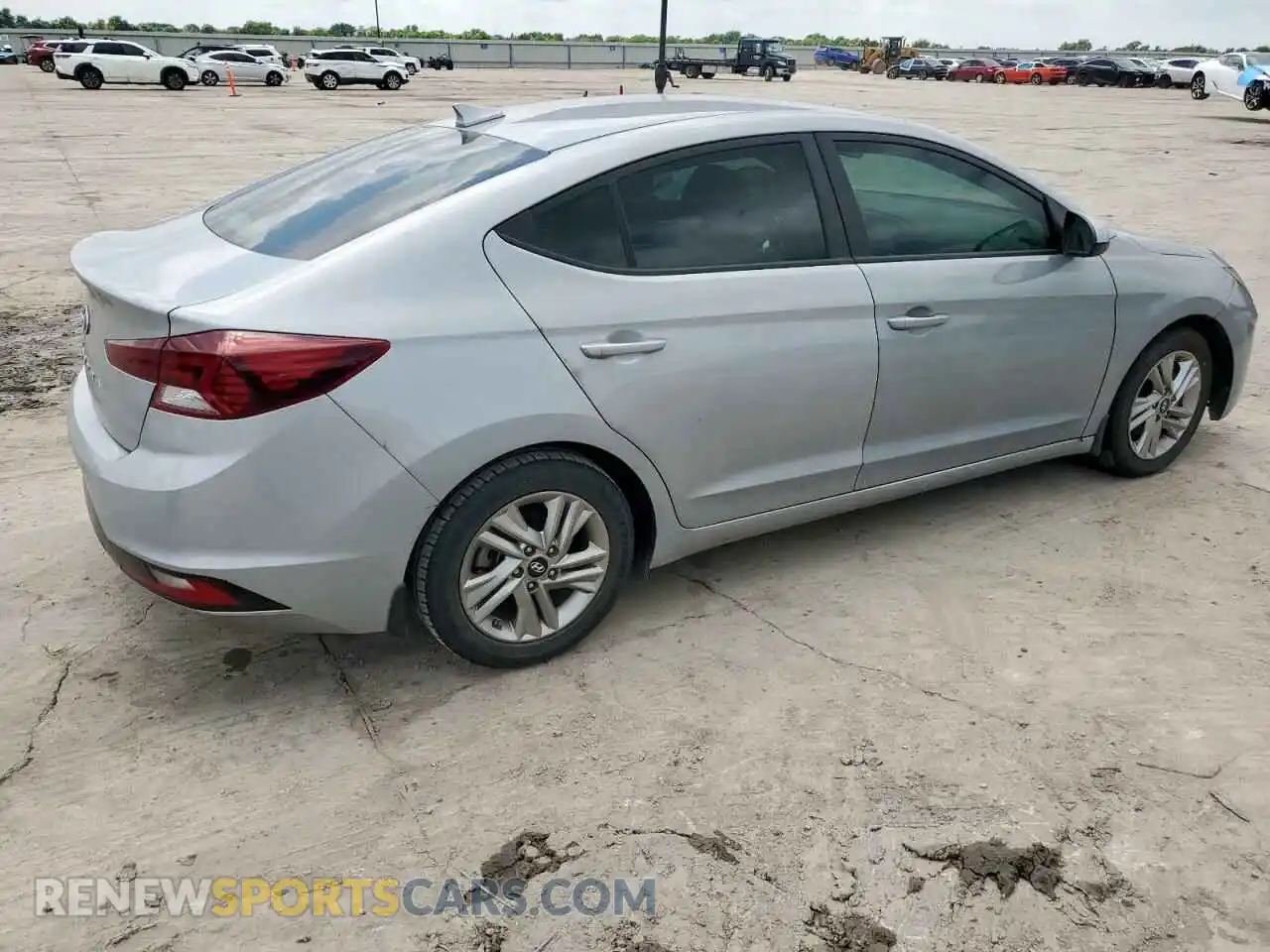 3 Photograph of a damaged car KMHD84LF4LU026370 HYUNDAI ELANTRA 2020