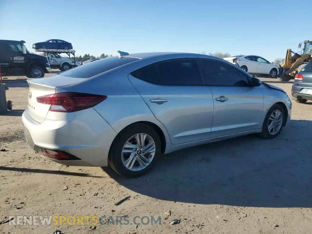 3 Photograph of a damaged car KMHD84LF4LU928419 HYUNDAI ELANTRA 2020